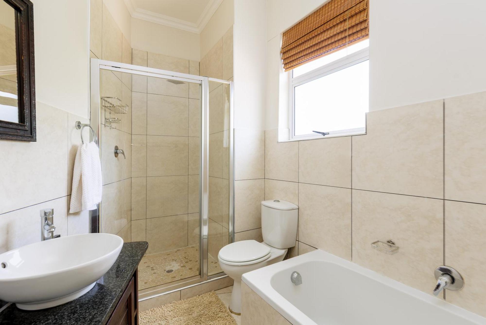 Colonial Sands 406